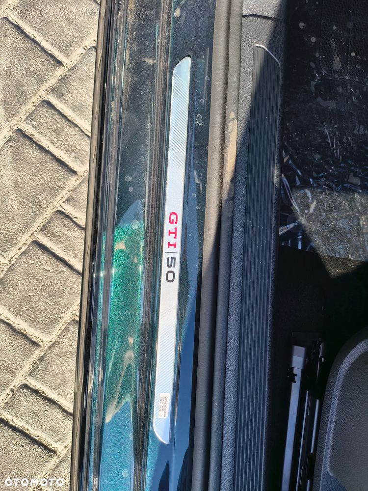 Volkswagen Golf - 18