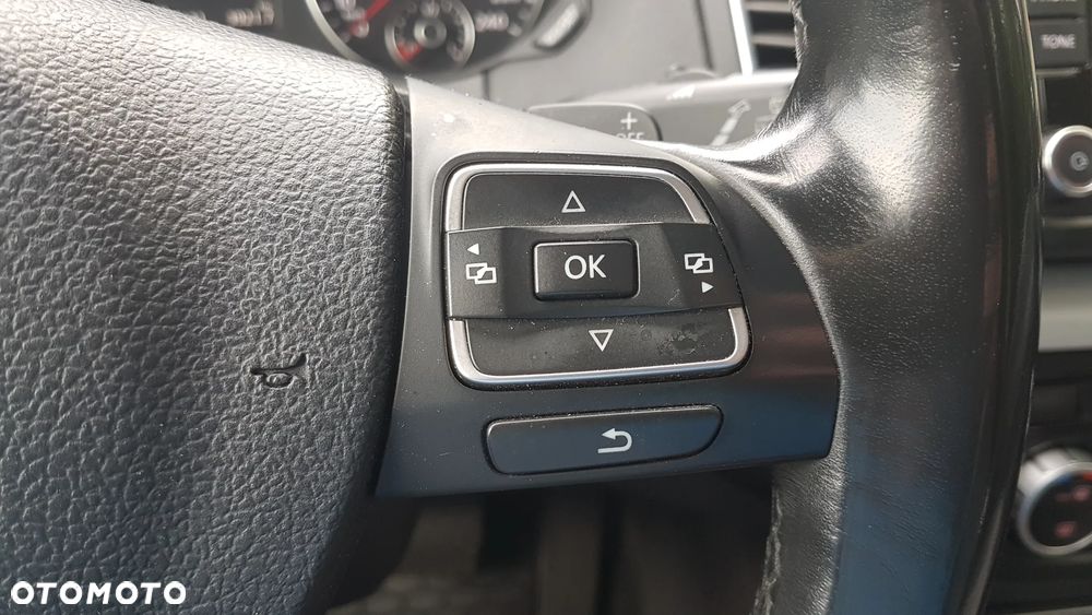 Volkswagen Sharan 2.0 TSI Highline DSG - 24