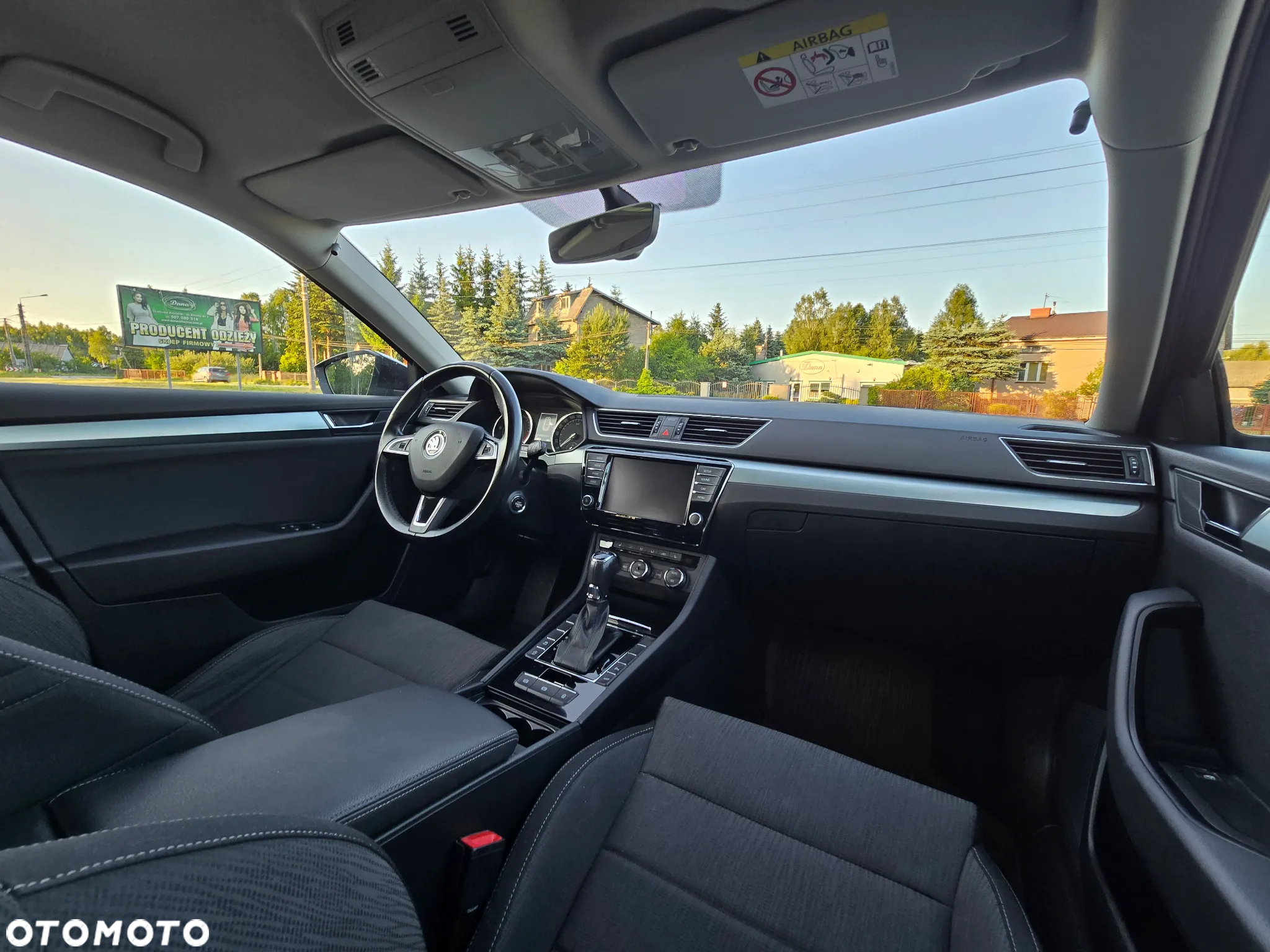 Skoda Superb 2.0 TDI Style DSG - 22