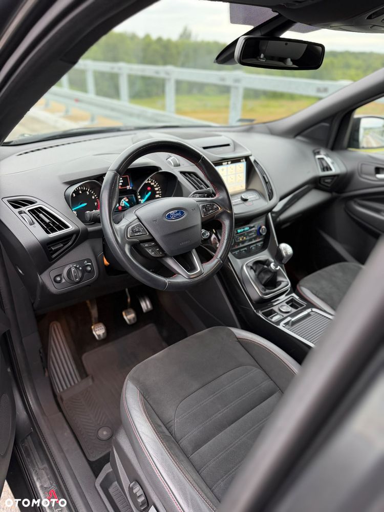 Ford Kuga 1.5 EcoBoost FWD ST-Line ASS - 18