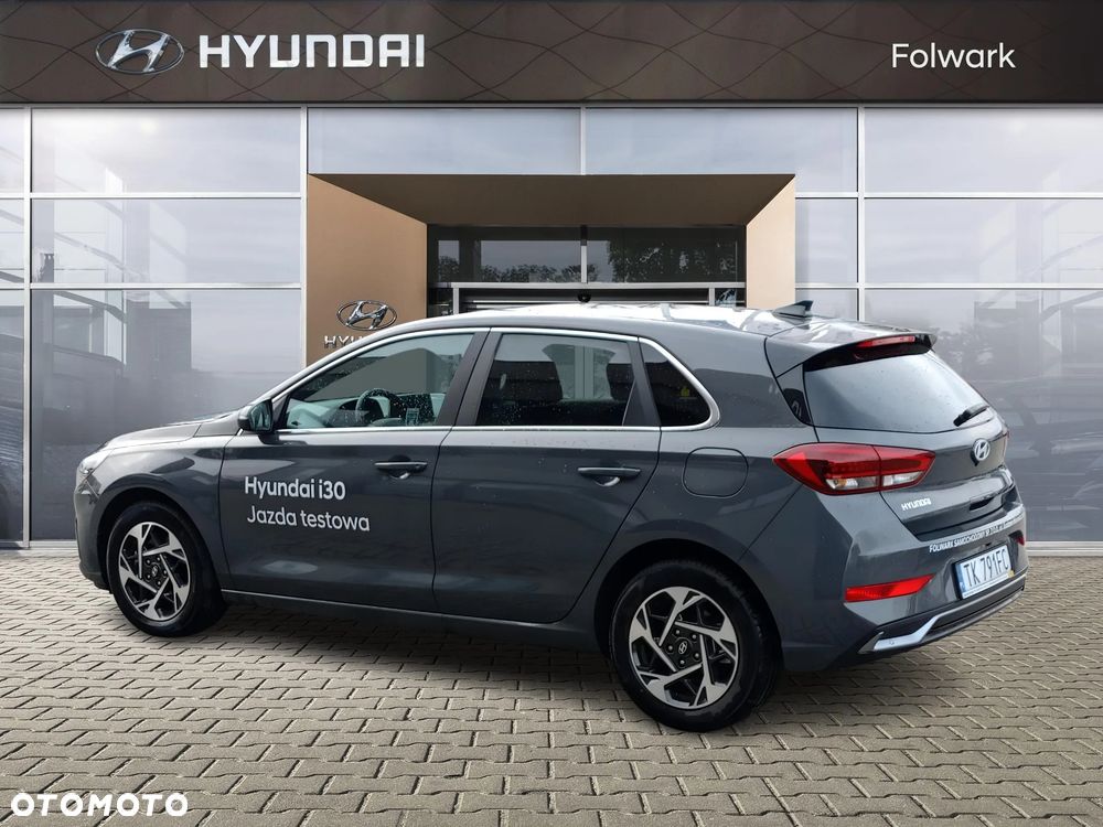 Hyundai i30 1.5 T-GDI 48V Smart - 4