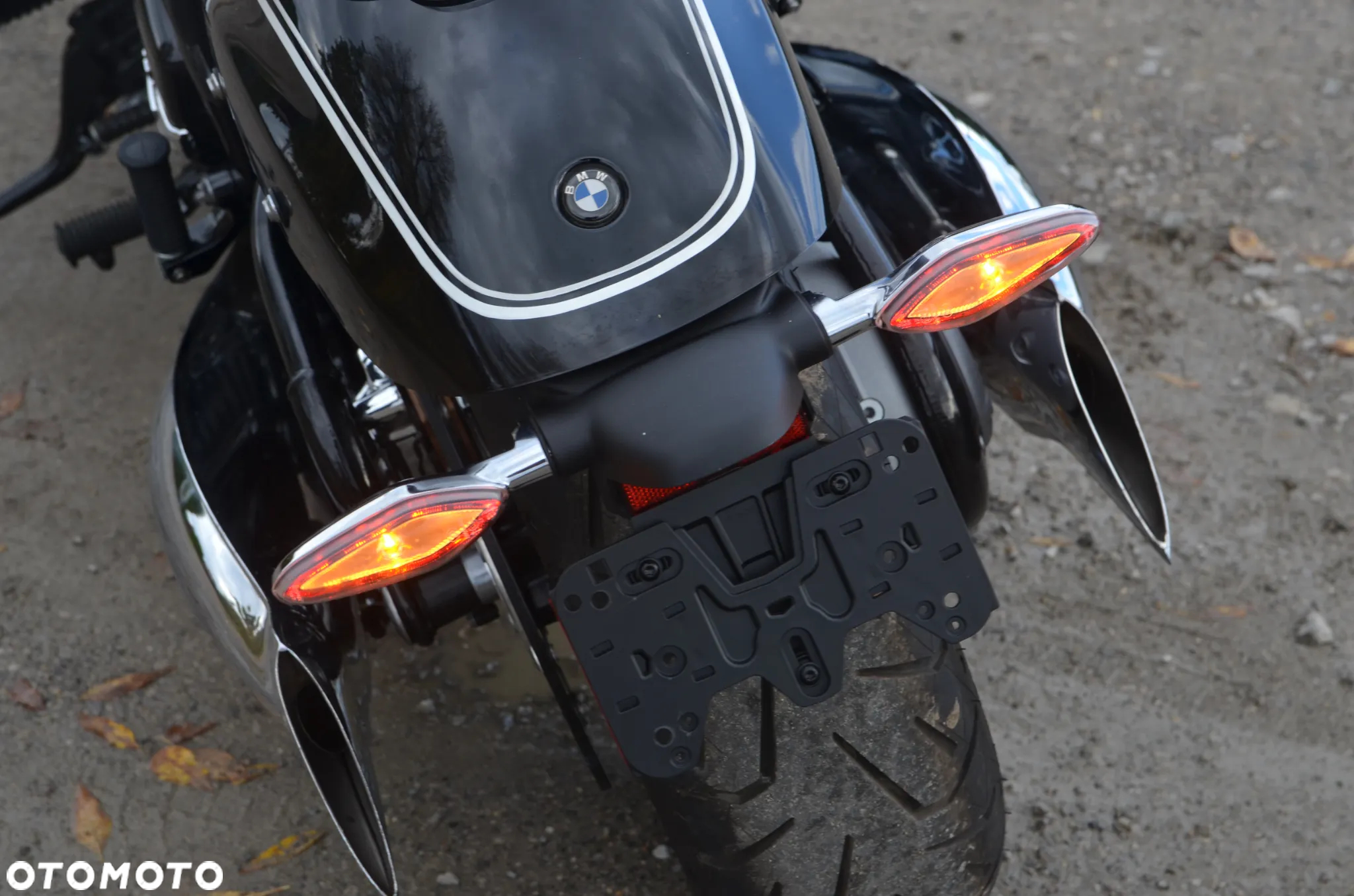 BMW R - 6
