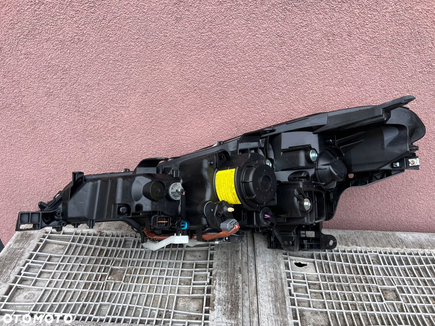 Lampa przednia PEUGEOT 4007 XENON PRAWA EUROPA ORYGINALNA - 2