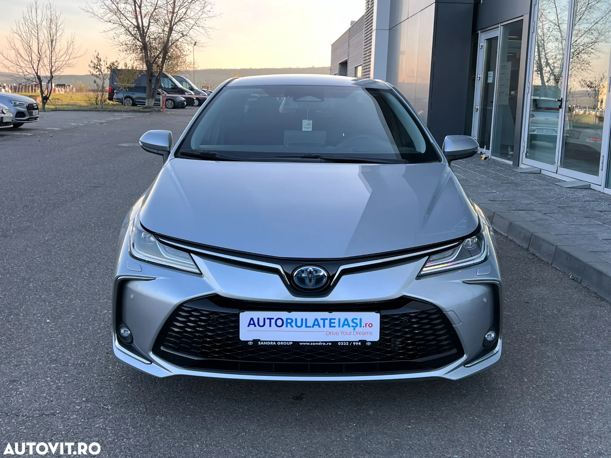 Toyota Corolla 1.8 HSD Exclusive - 13