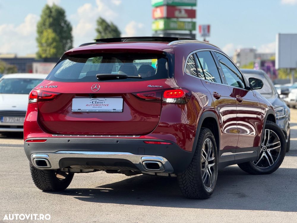 Mercedes-Benz GLA - 5