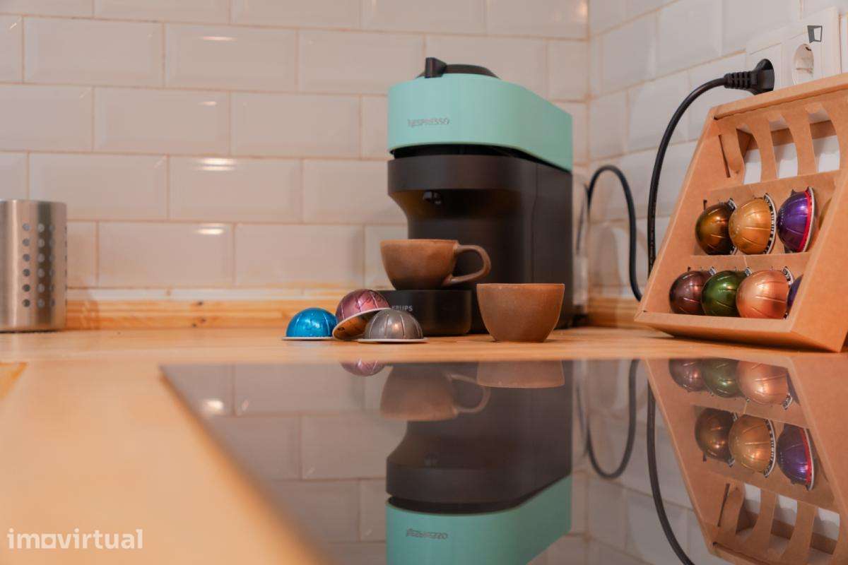 Apartamento com 1 quartos - localizado em Bairro Alto Lisbon - Grande imagem: 3/46