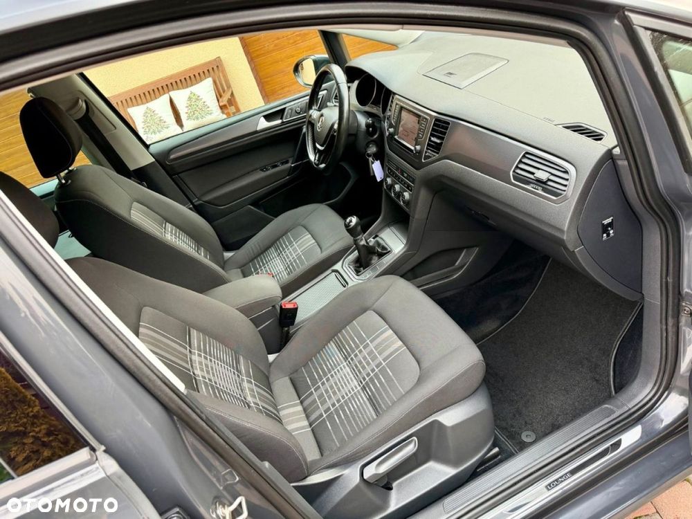 Volkswagen Golf Sportsvan 2.0 TDI BlueMotion Technology Lounge - 17