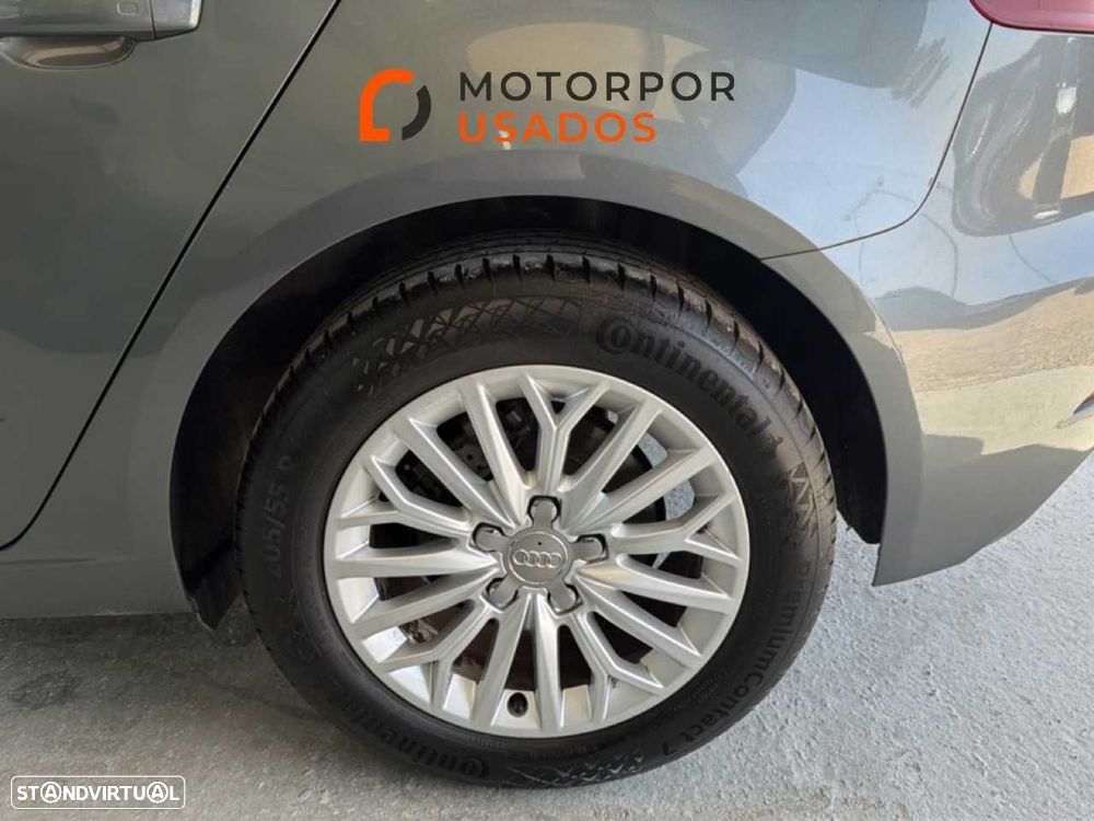 Audi A3 Sportback 1.6 TDI Attraction - 12
