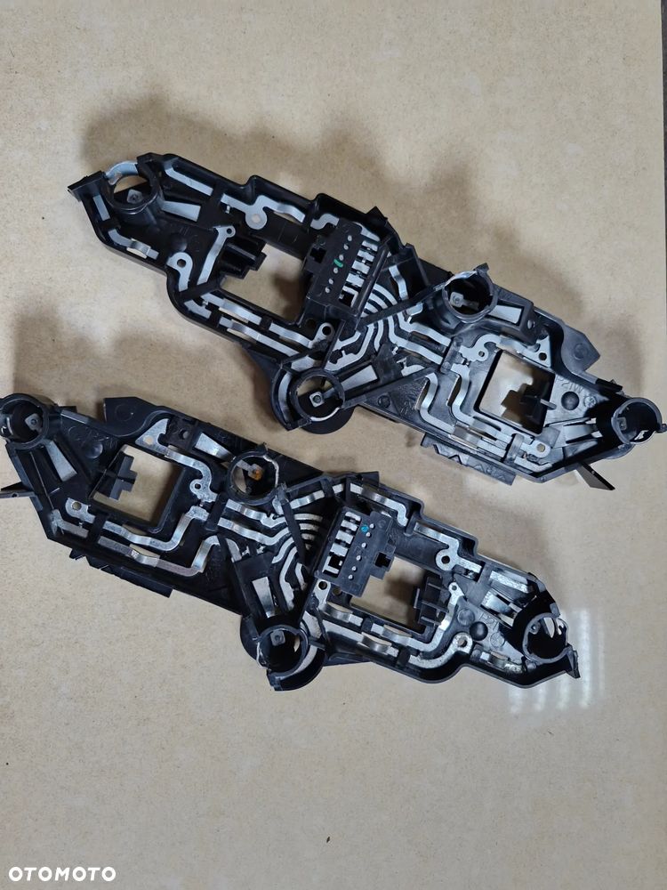 Wkład lampy tył Peugeot 307 hb prawy lewy VALEO - 1