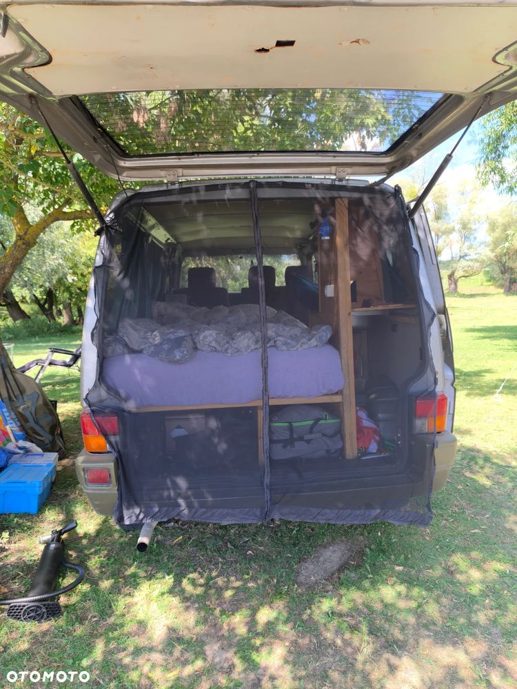 Volkswagen Transporter - 16