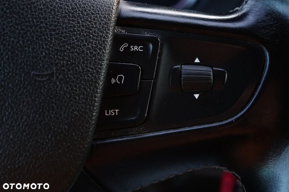 Citroën Jumpy 2.0 150KM 3-osobowy LONG + faktura VAT 23% - 23