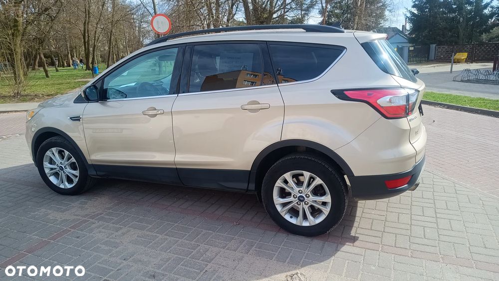 Ford Escape - 3