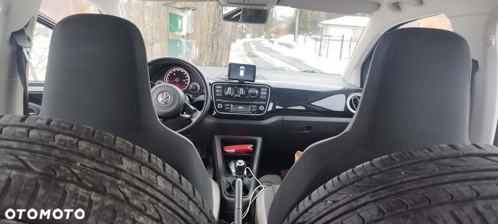 Volkswagen up! high - 7