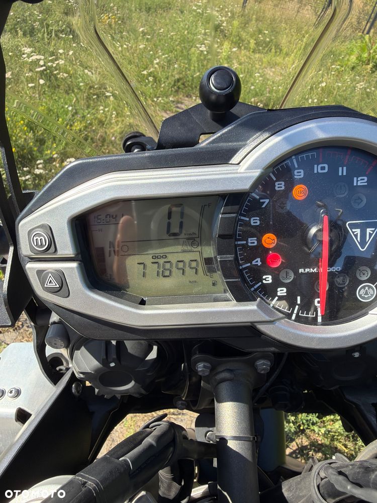 Triumph Tiger - 11