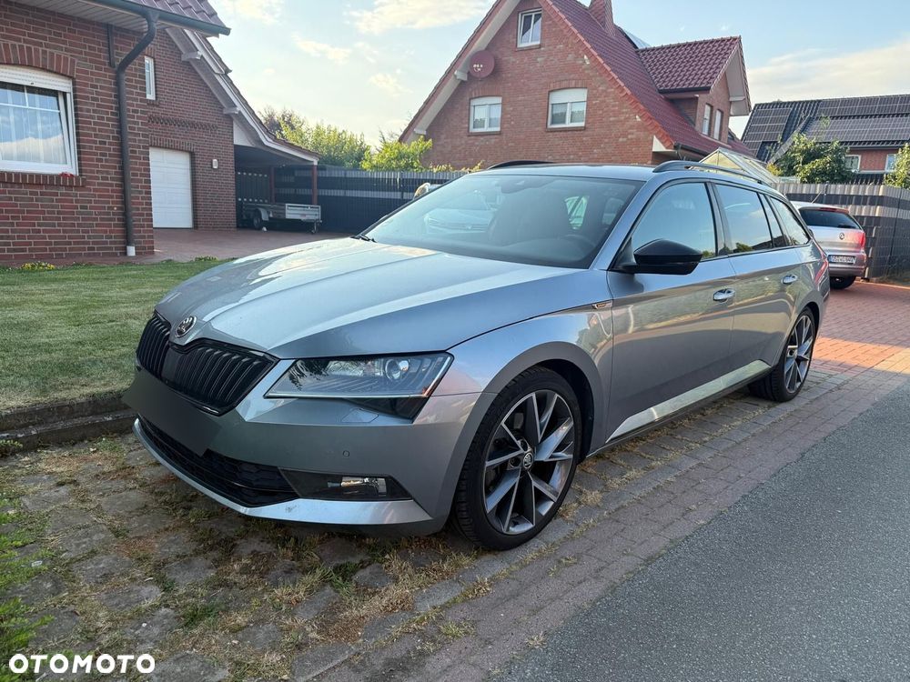 Skoda Superb 2.0 TDI DSG Sportline - 1