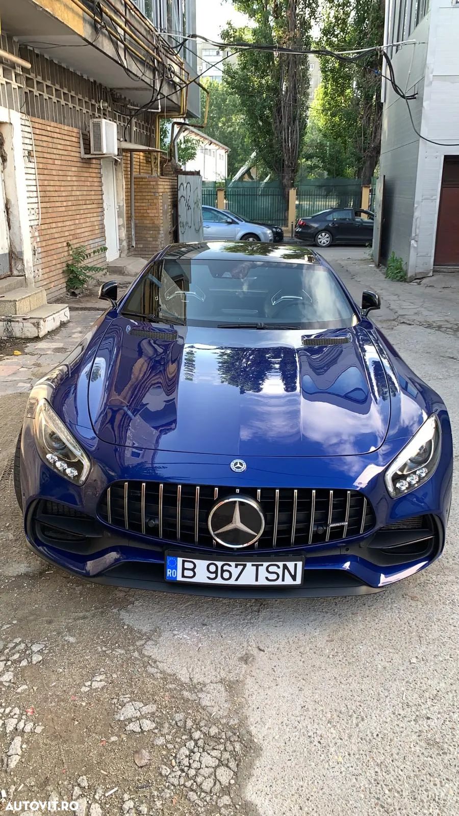 Mercedes-Benz AMG GT - 1