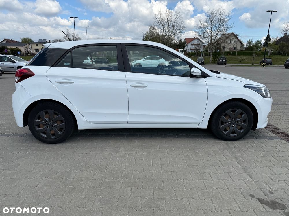 Hyundai i20 1.2 Classic Plus - 9