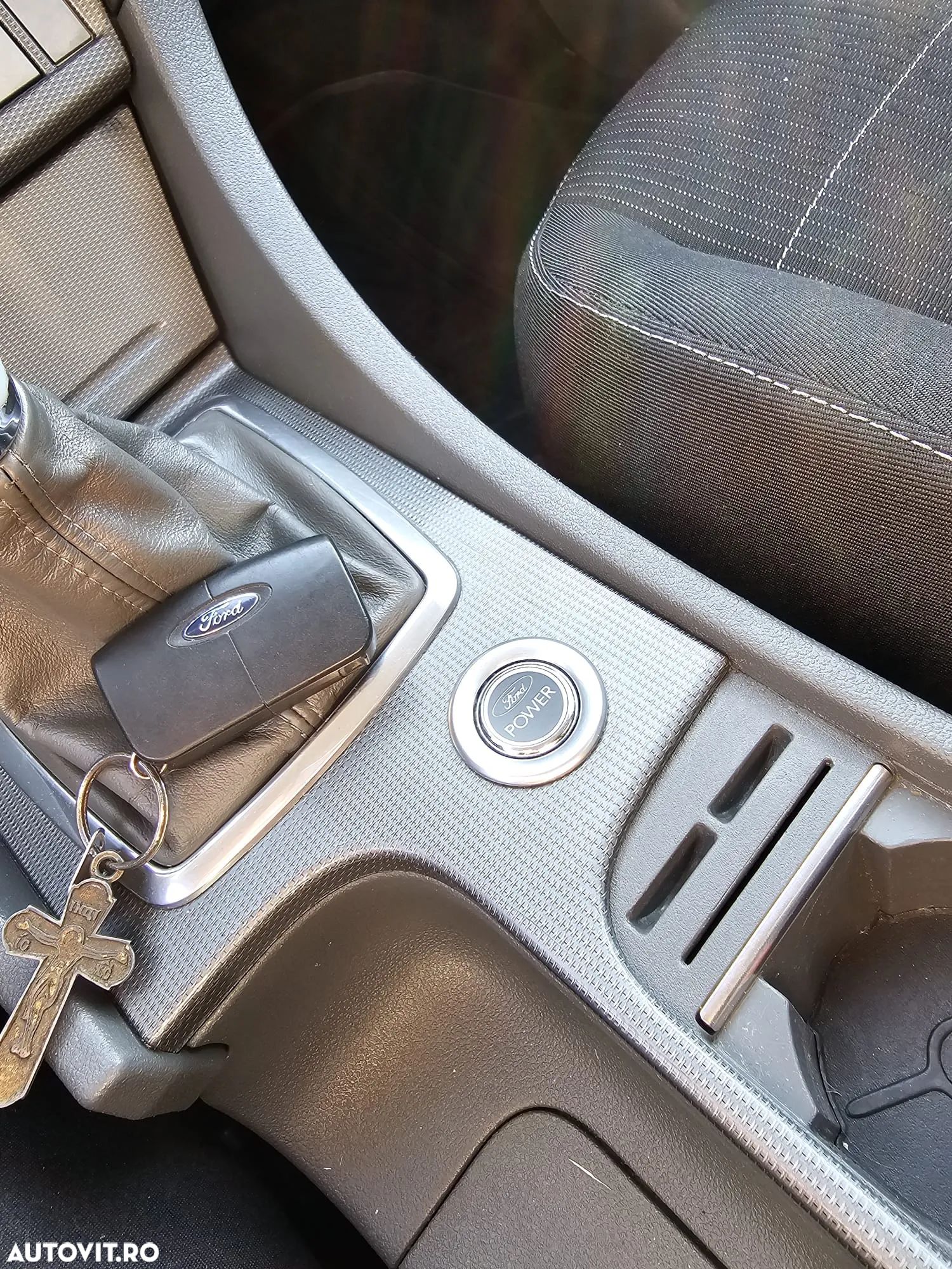 Ford Focus - 1