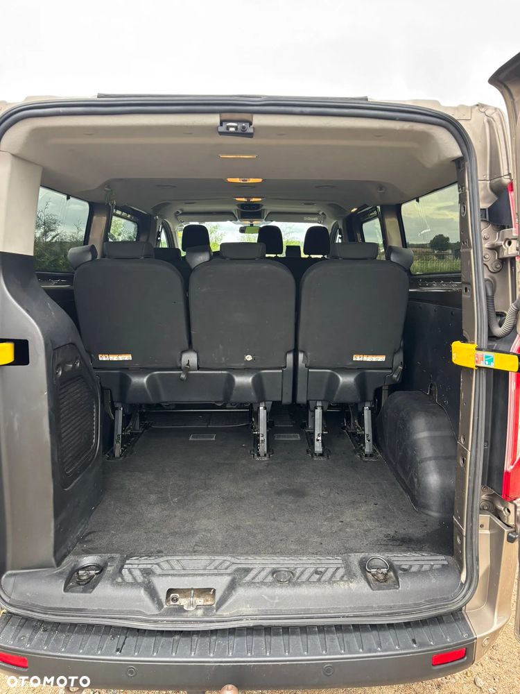Ford Transit Custom - 9