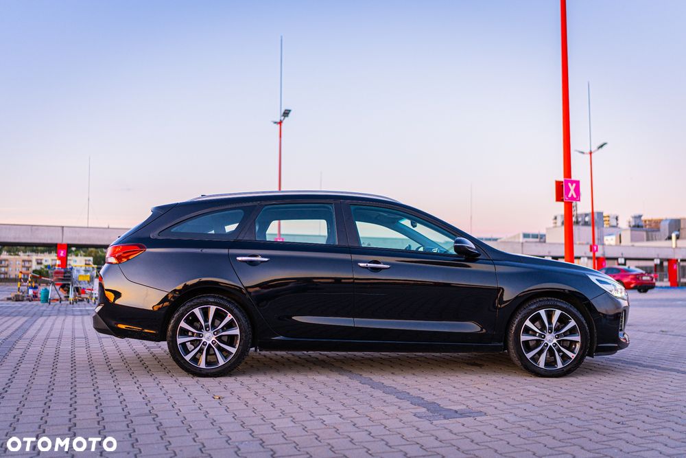 Hyundai i30 1.4 T-GDI Premium - 10