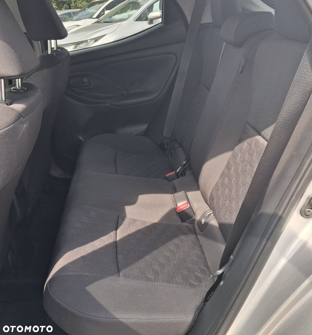 Toyota Yaris - 20