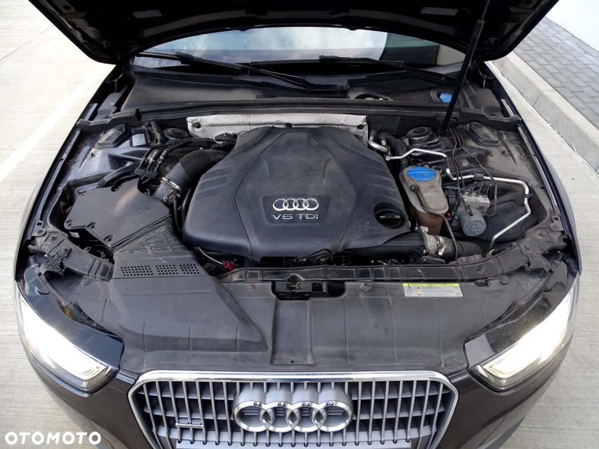 Audi A4 3.0 TDI Quattro S tronic - 24
