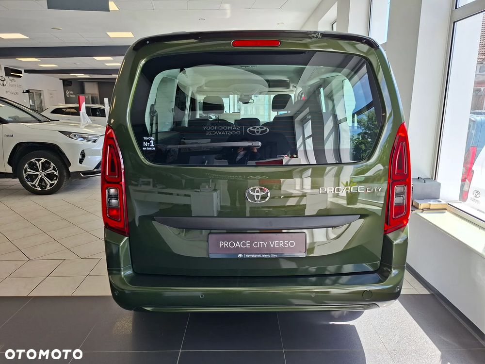 Toyota Proace City Verso Long 1.5 D-4D Business - 6