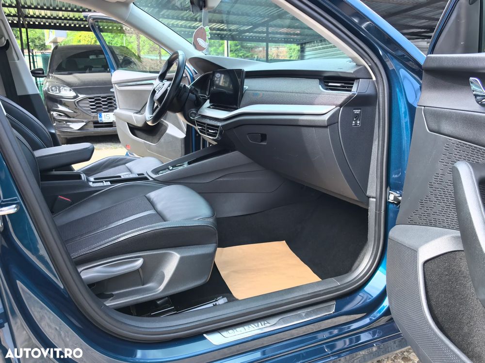 Skoda Octavia 2.0 TDI STYLE DSG - 14