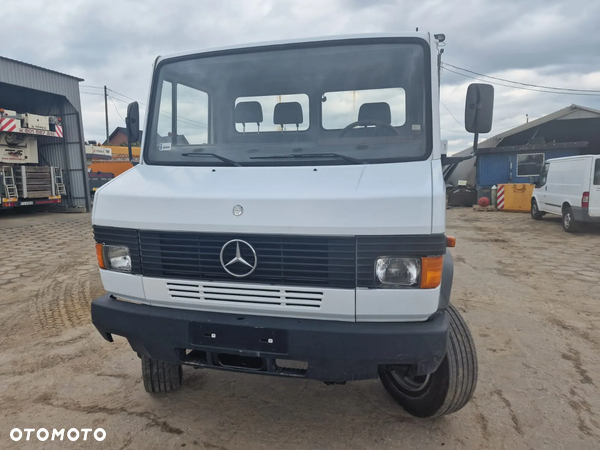 Mercedes-Benz 814DA 4x4