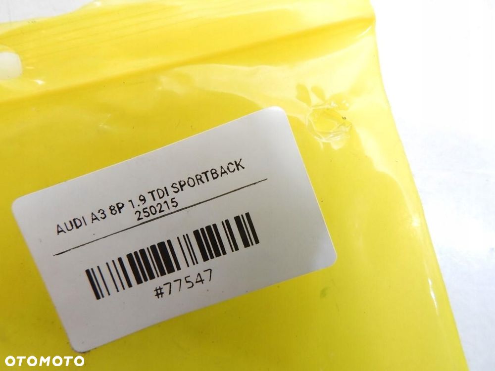 LISTWA OSŁONA KLAPY AUDI A3 8P SPORTBACK 8P4827229 - 5