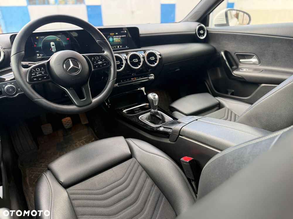 Mercedes-Benz Klasa A 160 d Progressive - 22