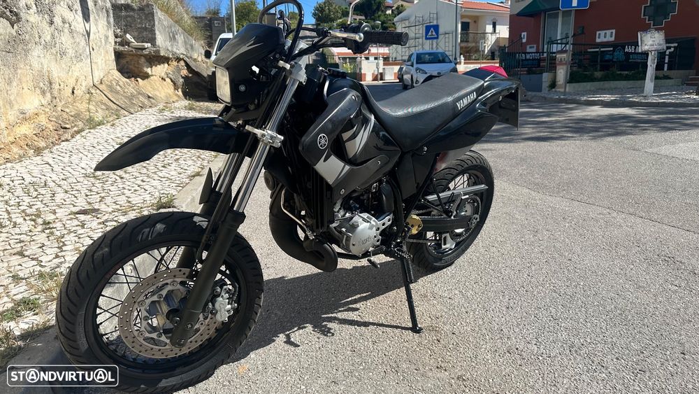 Yamaha 125 DT125x - 3