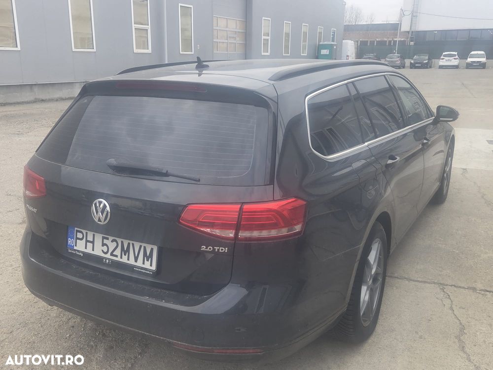 Volkswagen Passat 2.0 TDI DSG Comfortline - 4