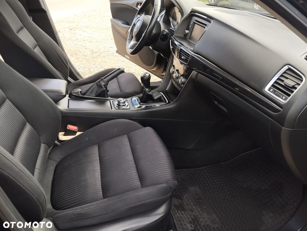 Mazda 6 - 15