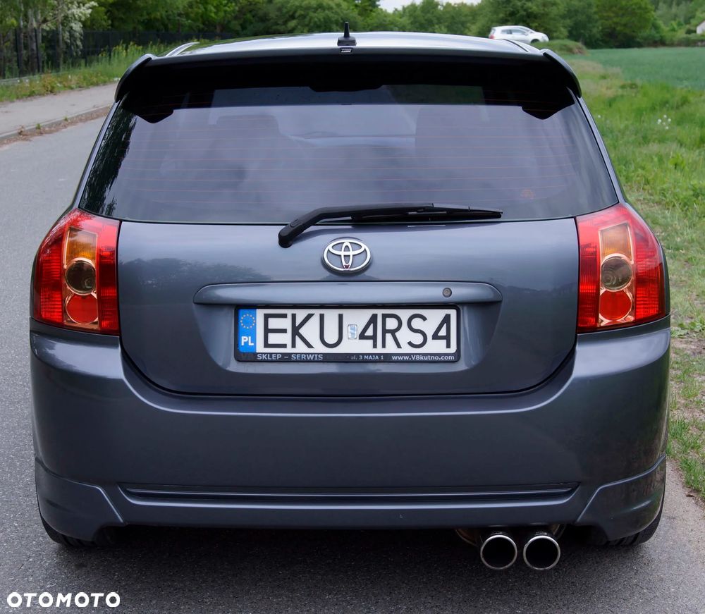 Toyota Corolla - 7