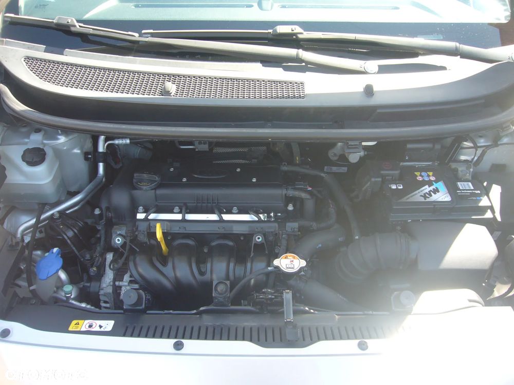 Kia Venga 1.4 XL - 21