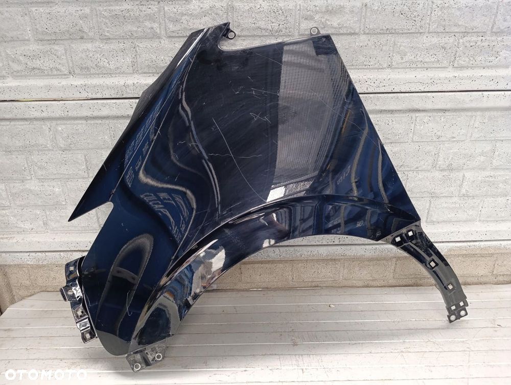 HYUNDAI H1 STARIA 2021- BŁOTNIK PRZEDNI LEWY ORYGINAŁ