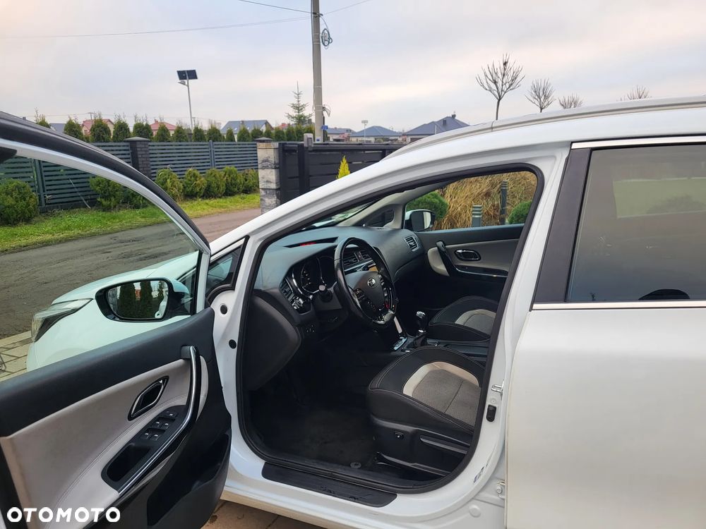 Kia Ceed 1.6 CRDi 128 Platinum Edition - 13