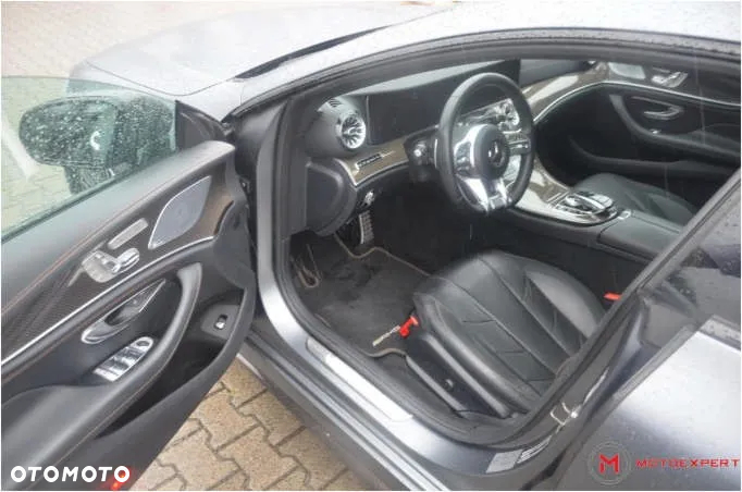 Mercedes-Benz CLS - 5