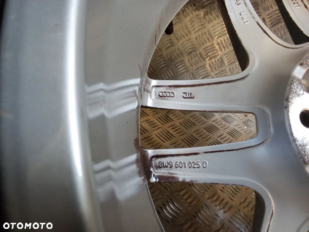Koła Audi A4 Allroad B8 A4 B9 A5 A6 C7 6,5Jx17 et28 5x112 - 6