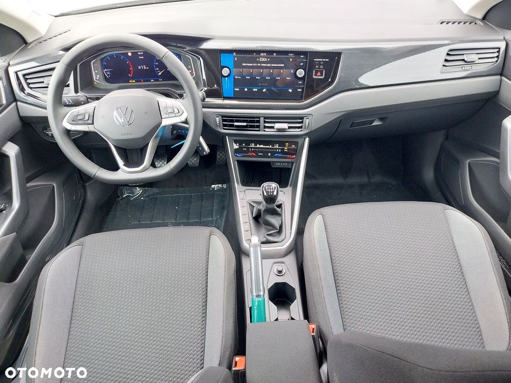 Volkswagen Polo - 14
