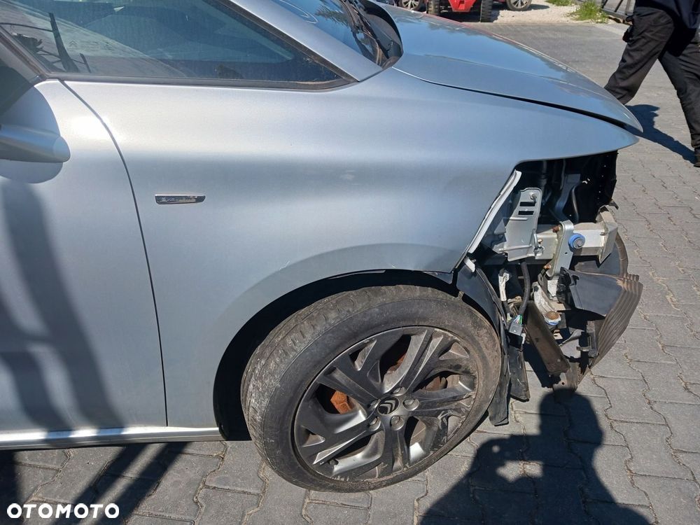 BŁOTNIK PRAWY PRZÓD CITROEN C4 PICASSO II 2012 ROK EZRC - 1