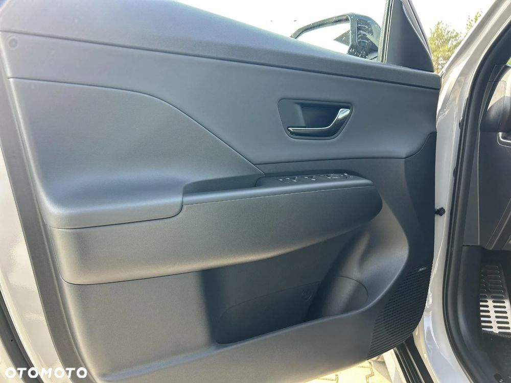 Hyundai Kona 1.6 GDI Hybrid N-Line DCT - 10
