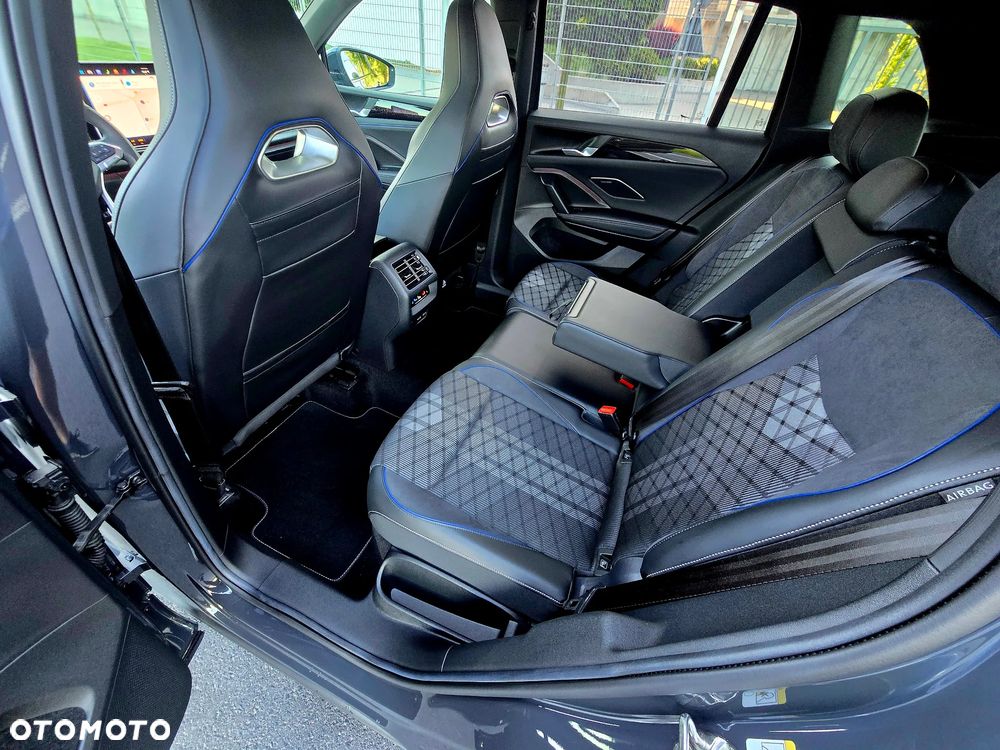 Volkswagen Tiguan - 21