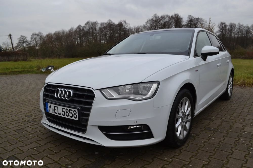Audi A3 Sportback 1.6 TDI (clean diesel) S line Sportpaket - 1