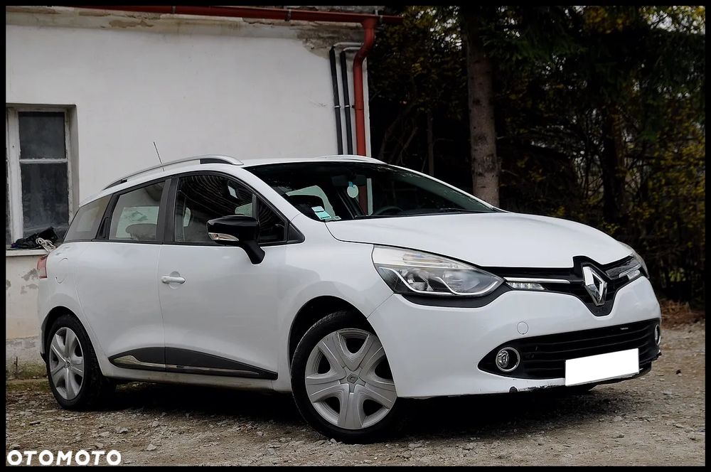 Renault Clio - 11
