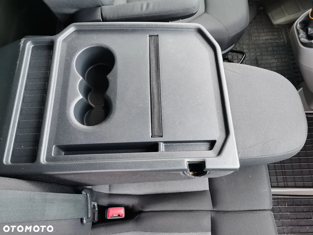 MAN TGE 3.140 2.0 TDi L3H1 VAT-1 klima średni niski Faktura Vat 23% - 9