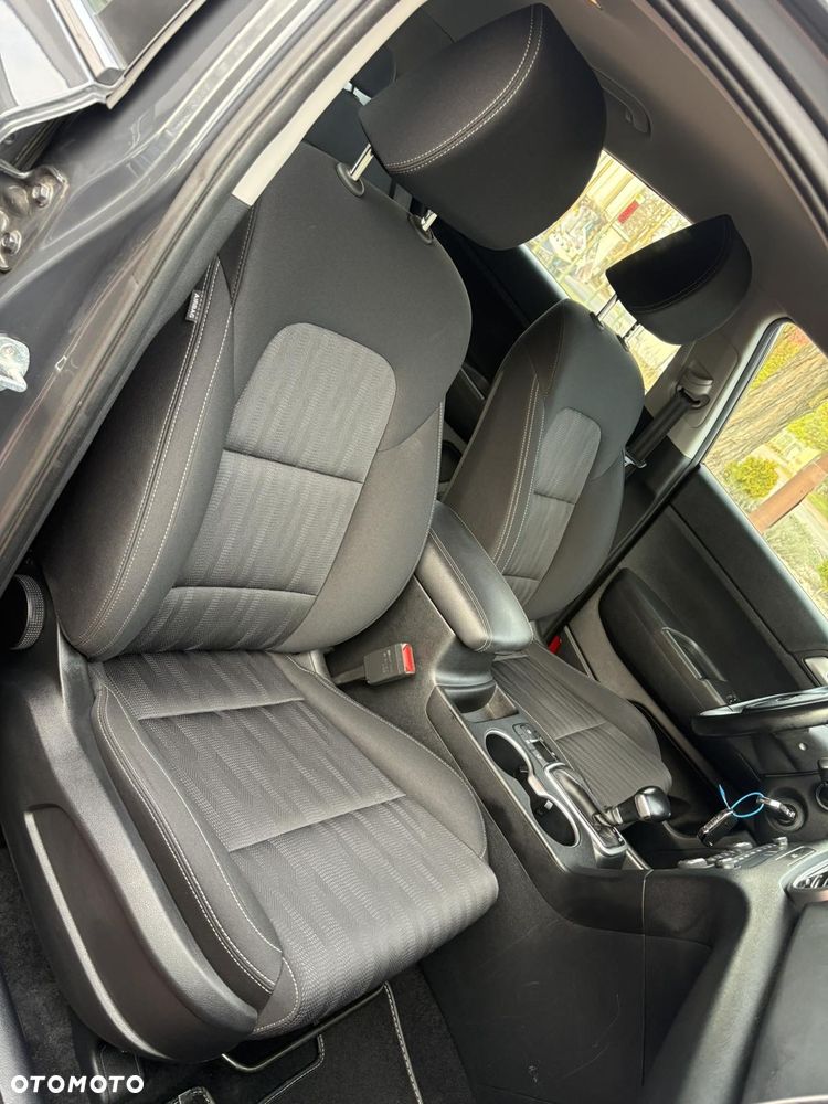 Kia Sportage 1.6 CRDI AWD DCT VISION - 12