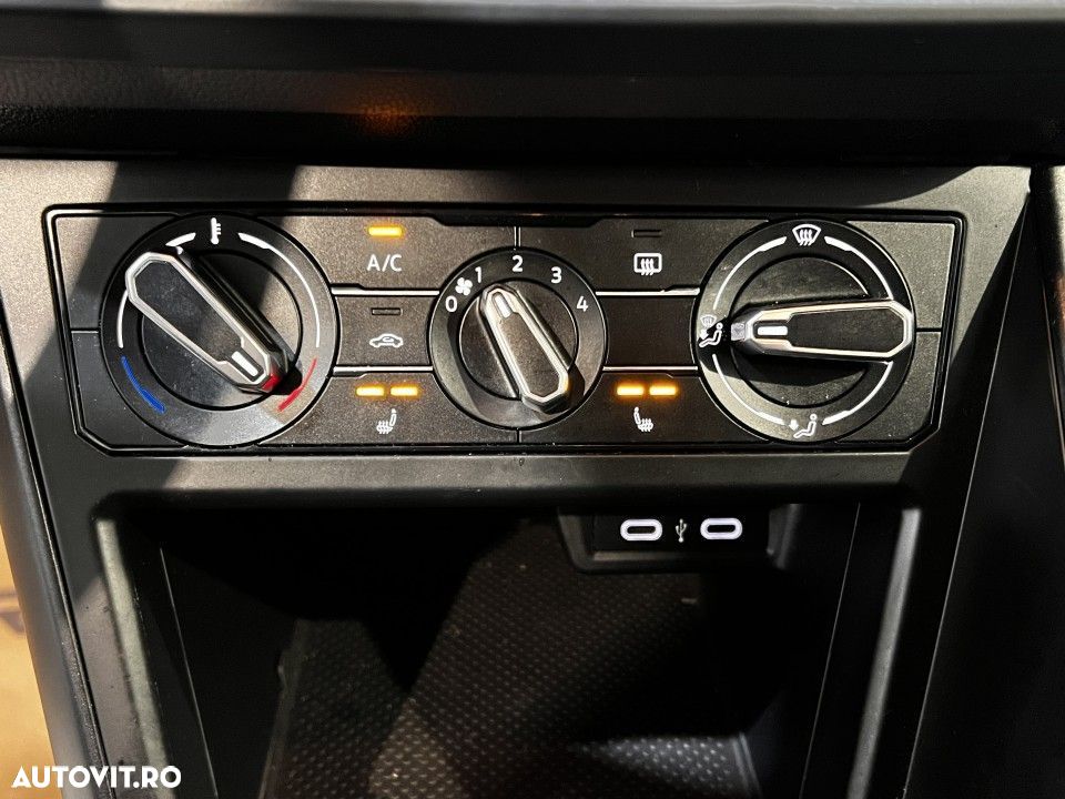 Volkswagen Polo - 13