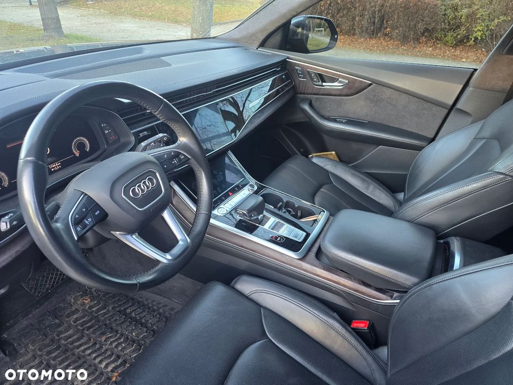 Audi Q8 55 TFSI quattro tiptronic competition plus - 10